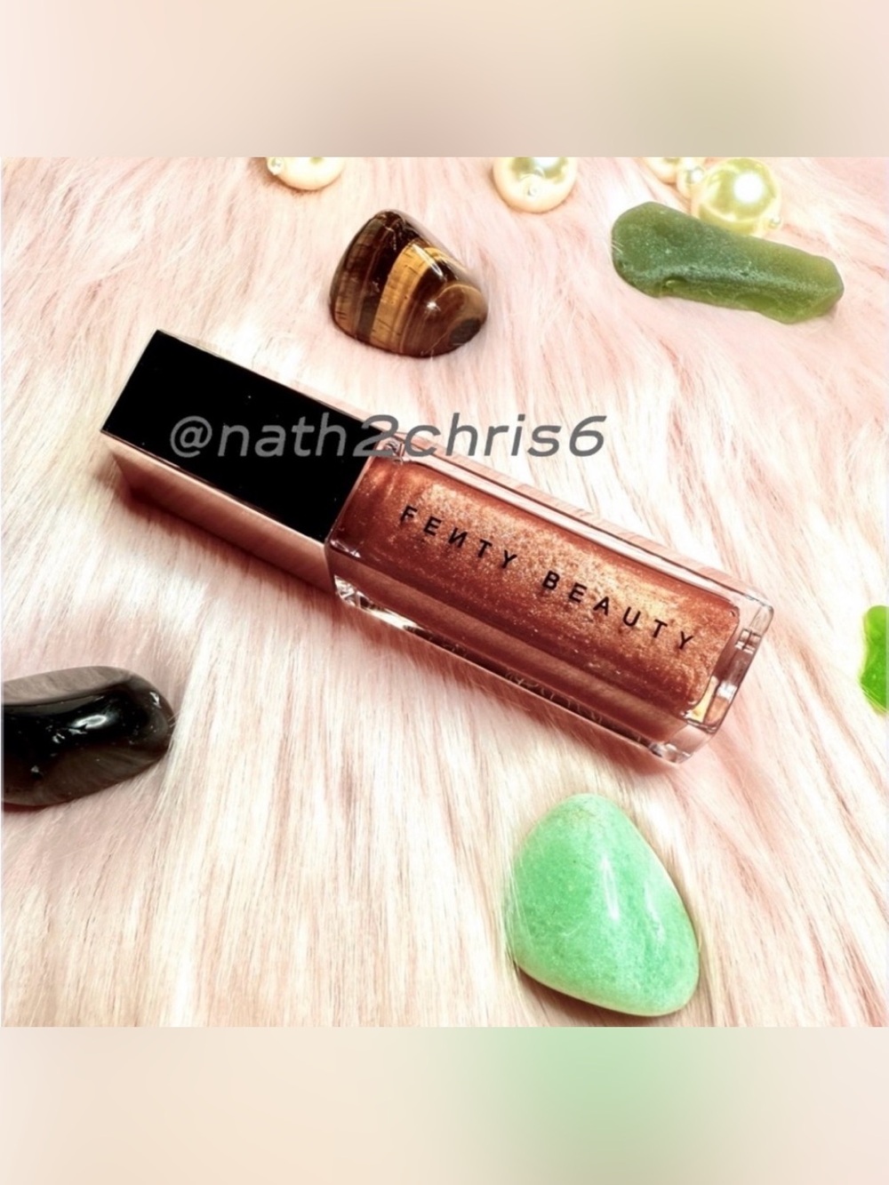 FENTY BEAUTY Gloss Bomb Universal Lip Luminizer - CAKE SHAKE New from se…